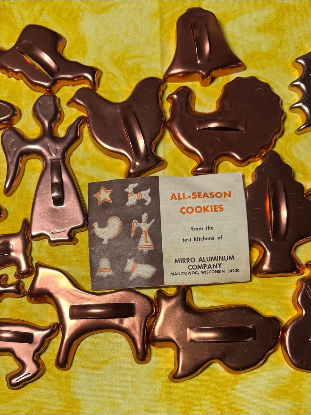 Mirro Aluminum All-Season Cookie Cutters - Copper-Tone Set